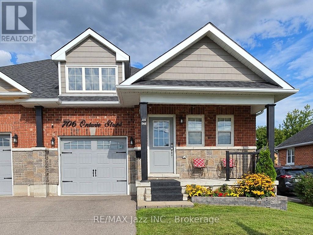 706 Ontario Street, Cobourg