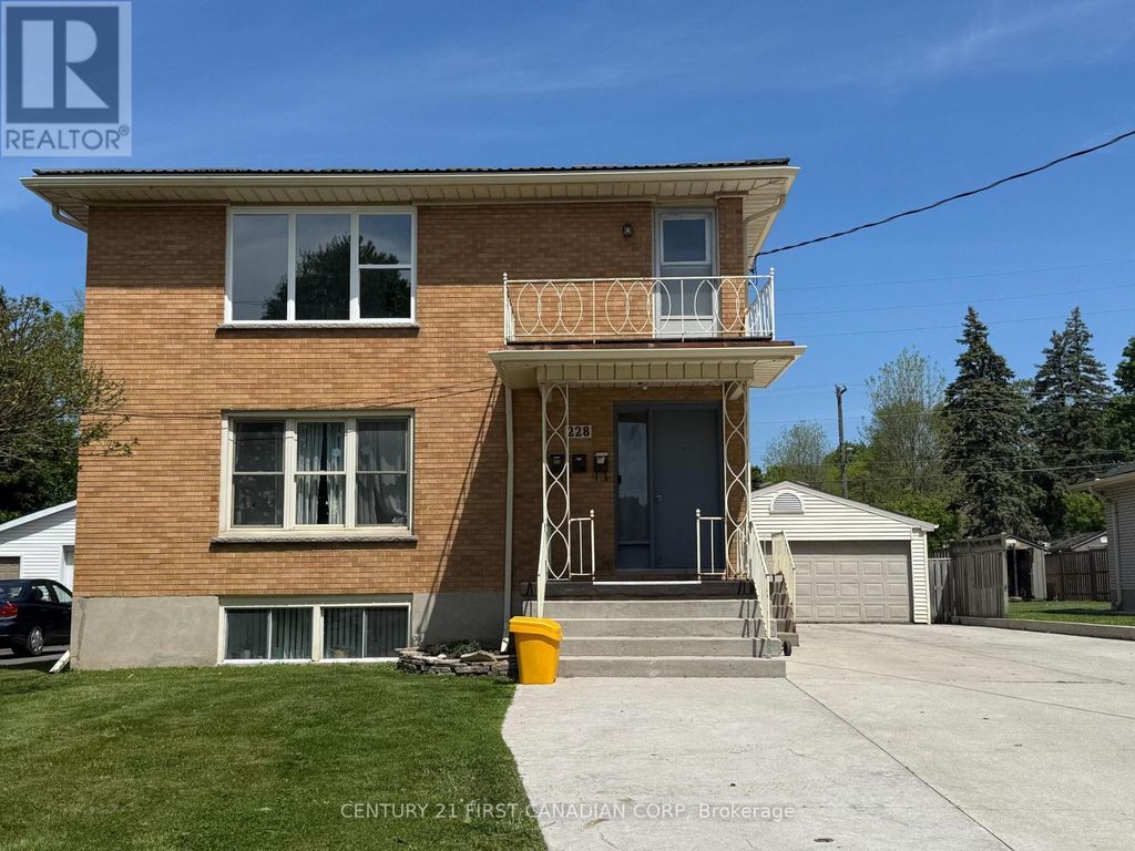 3 - 228 Burnside Drive, London East (east I)