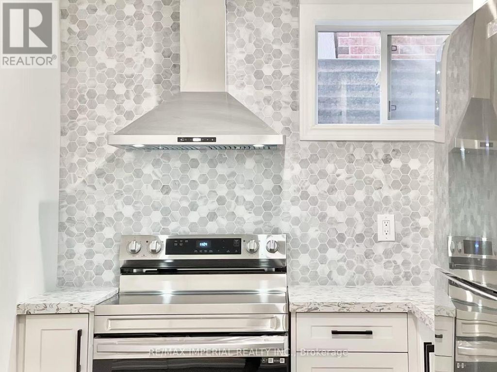 Bsmt - 40 Brewsland Crescent, Markham (thornlea)