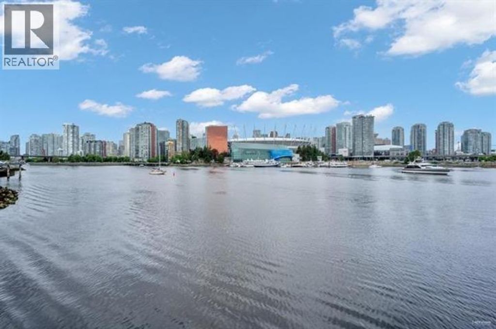 5xx 159 W 2nd Avenue, Vancouver