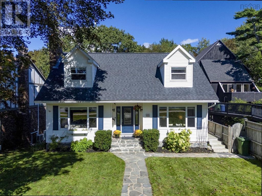 581 Young Avenue, Halifax