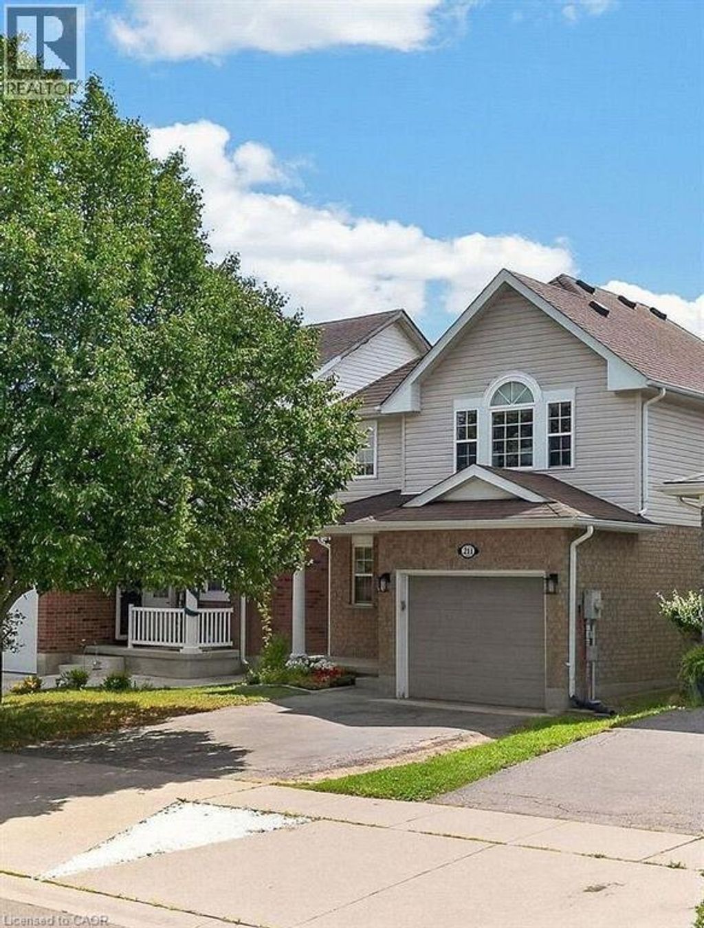 211 Melran Drive, Cambridge