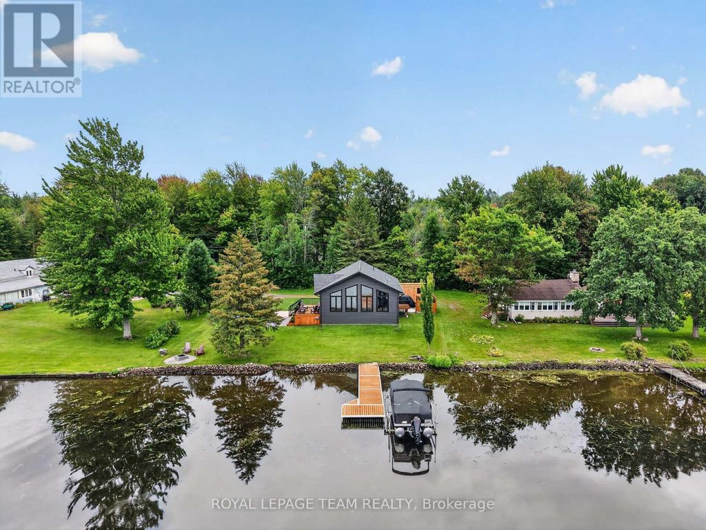 2815 Golf Course Lane, North Grenville
