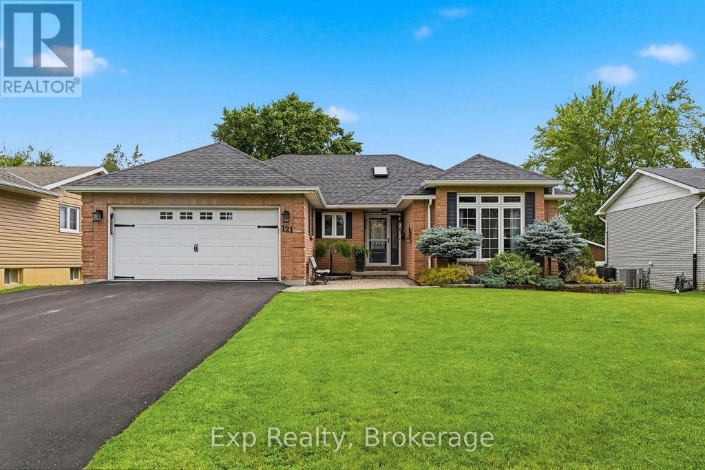 121 Simcoe Street, Greater Napanee (greater Napanee)