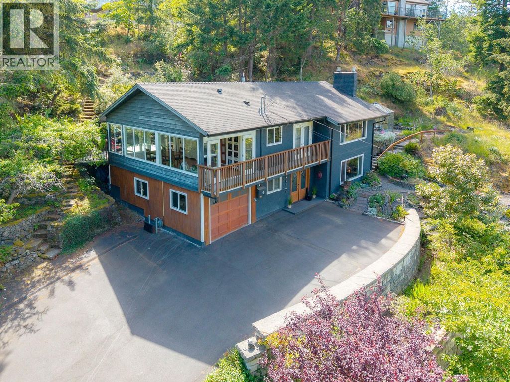 3583 Hammond Bay Rd, Nanaimo