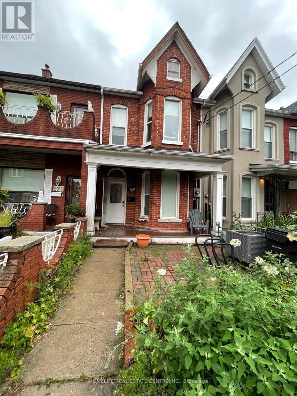 169 Gladstone Avenue, Toronto (little Portugal)