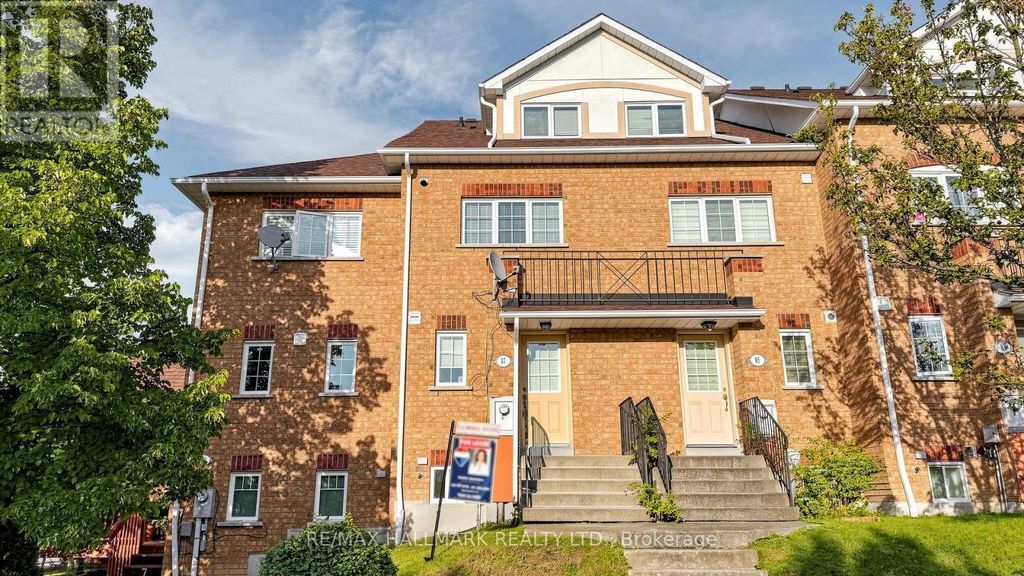 87 Hedge End Road, Toronto (rouge)