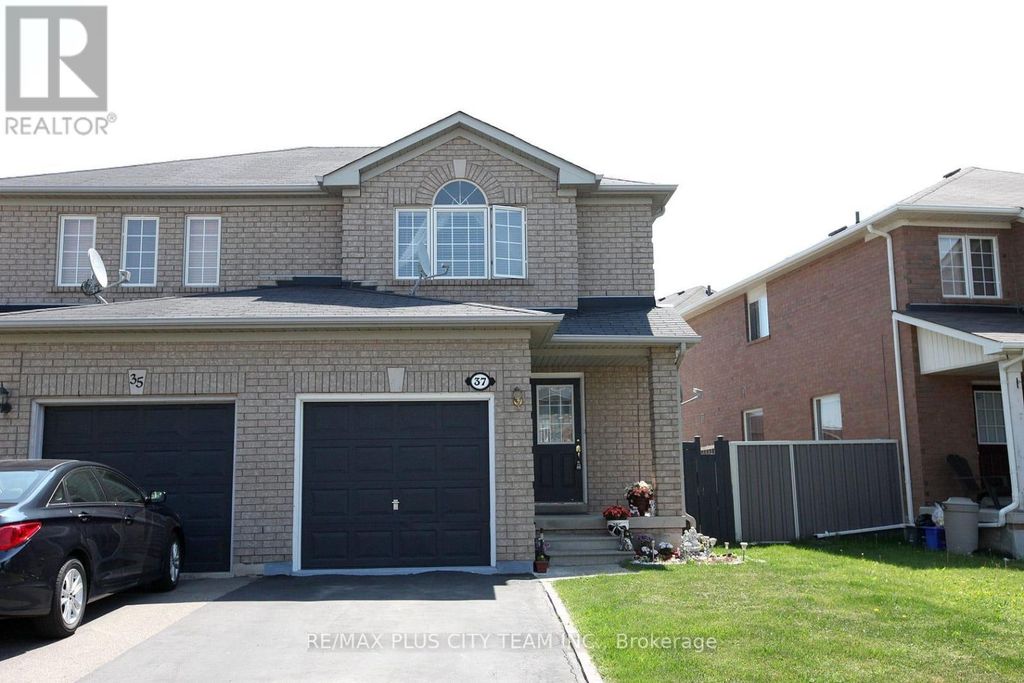 37 Ancestor Drive, Brampton (fletcher's Meadow)