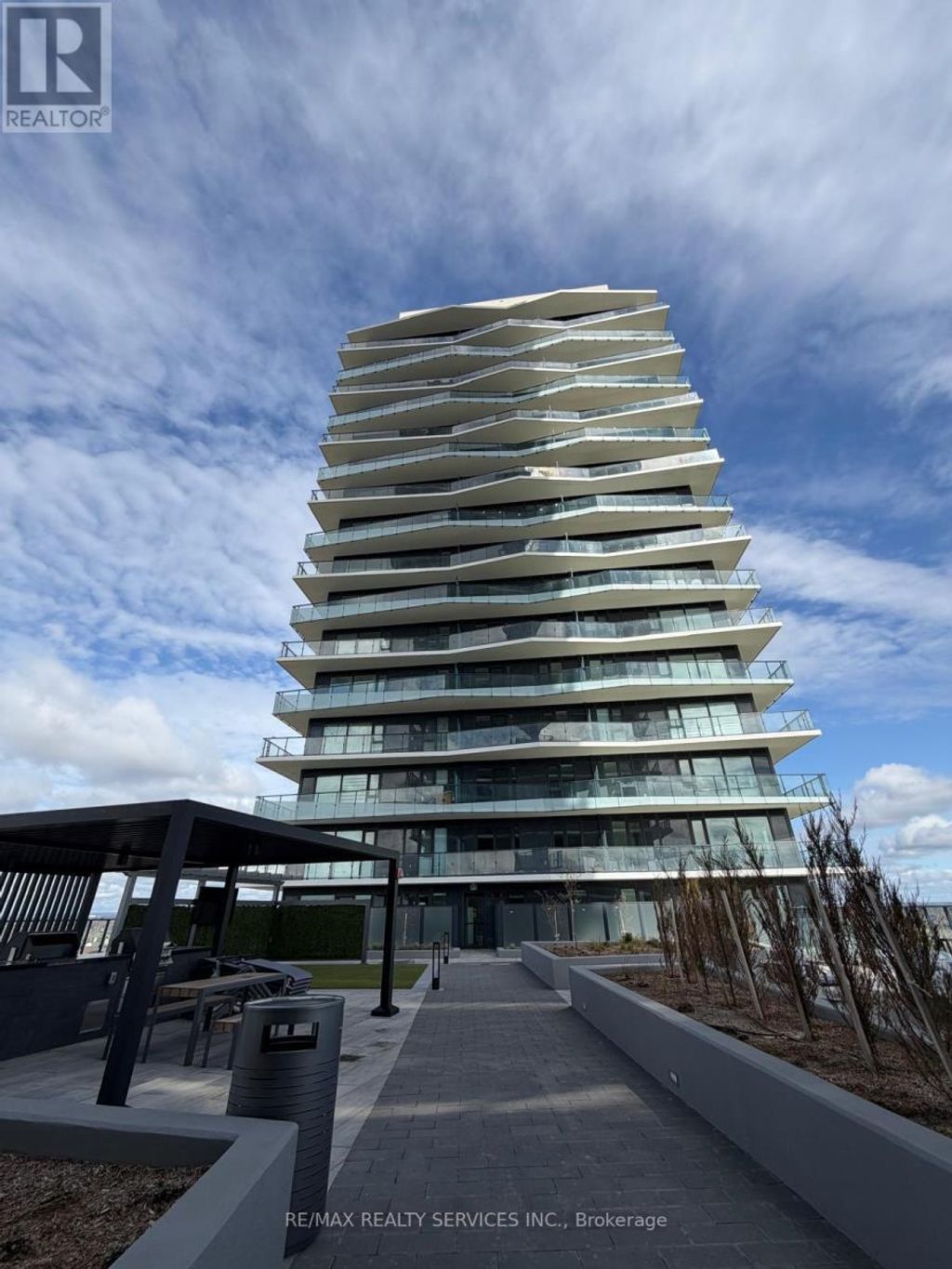 2314 - 15 Skyridge Drive E, Brampton (bram East)