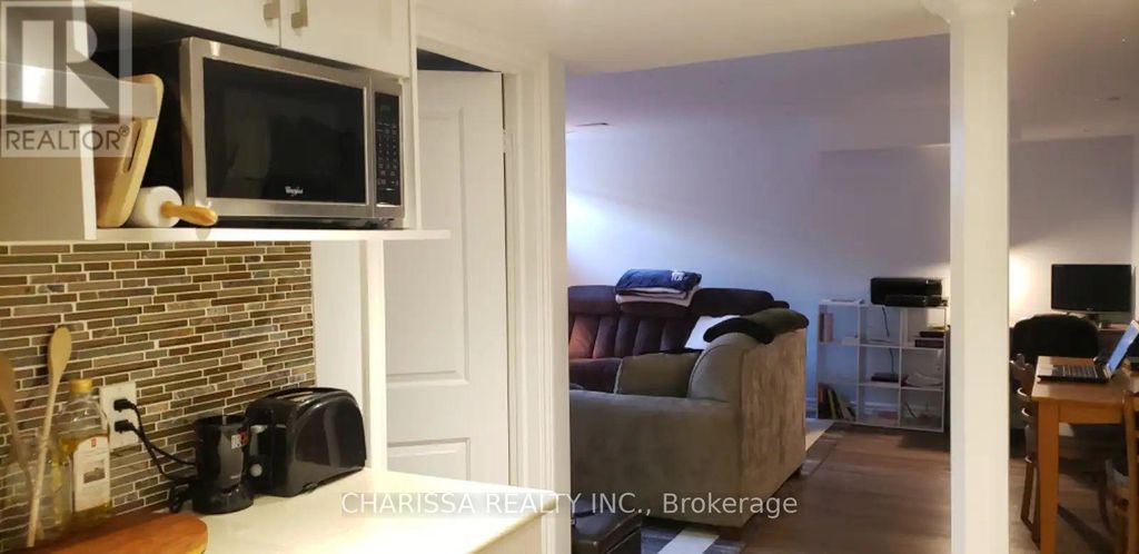 Bsmt - 266 Spring Creek Drive, Hamilton (waterdown)
