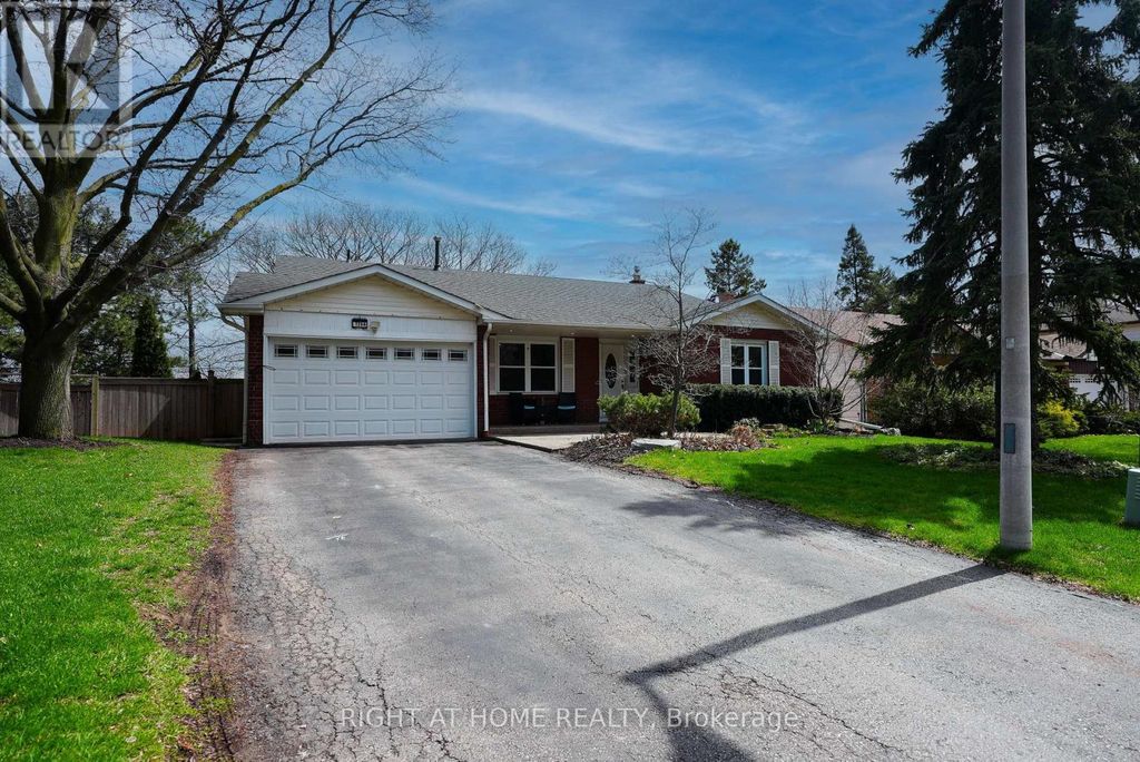 1266 Lakeview Drive, Oakville (fa Falgarwood)