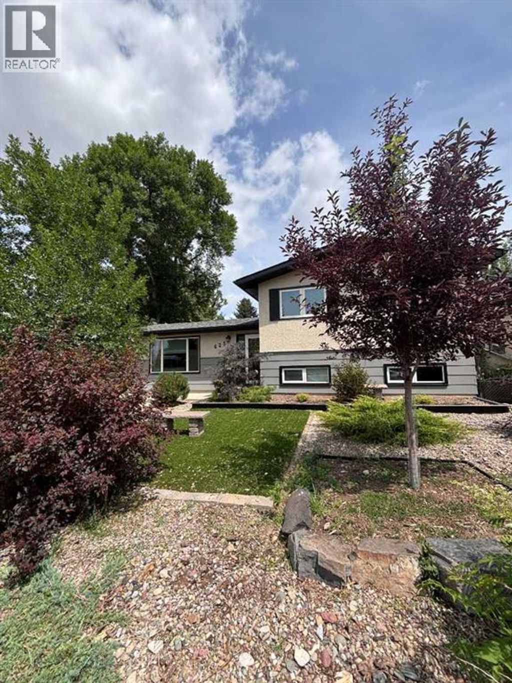 425 Normandy Road S, Lethbridge