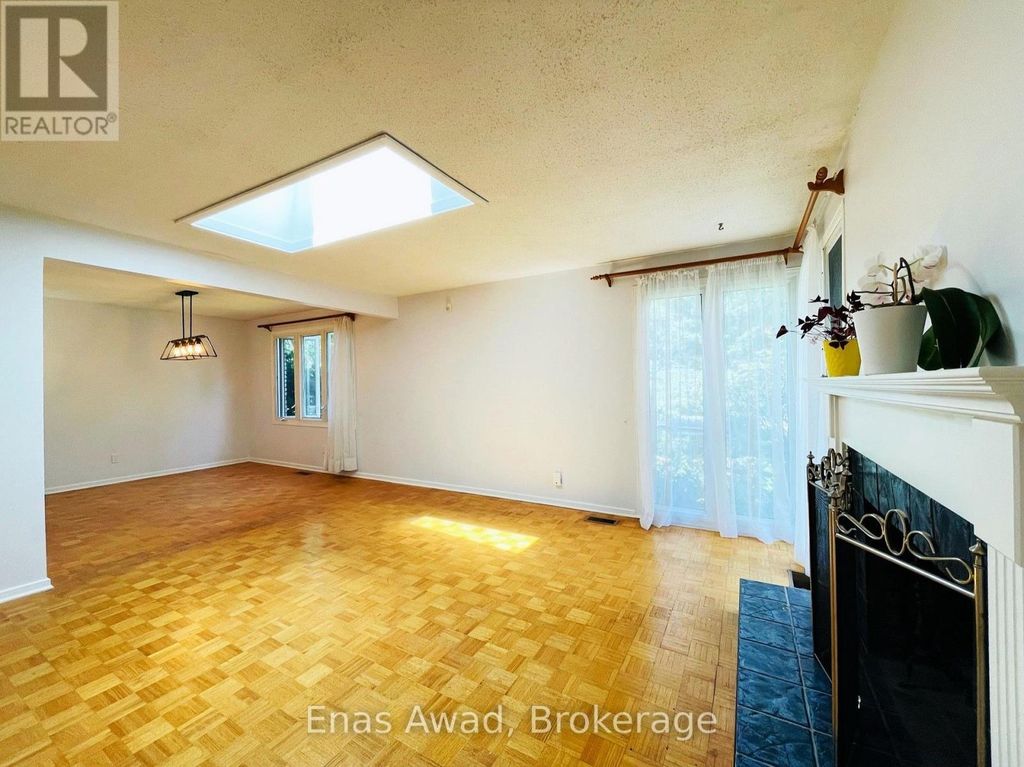 2026 Kings Grove Crescent, Ottawa
