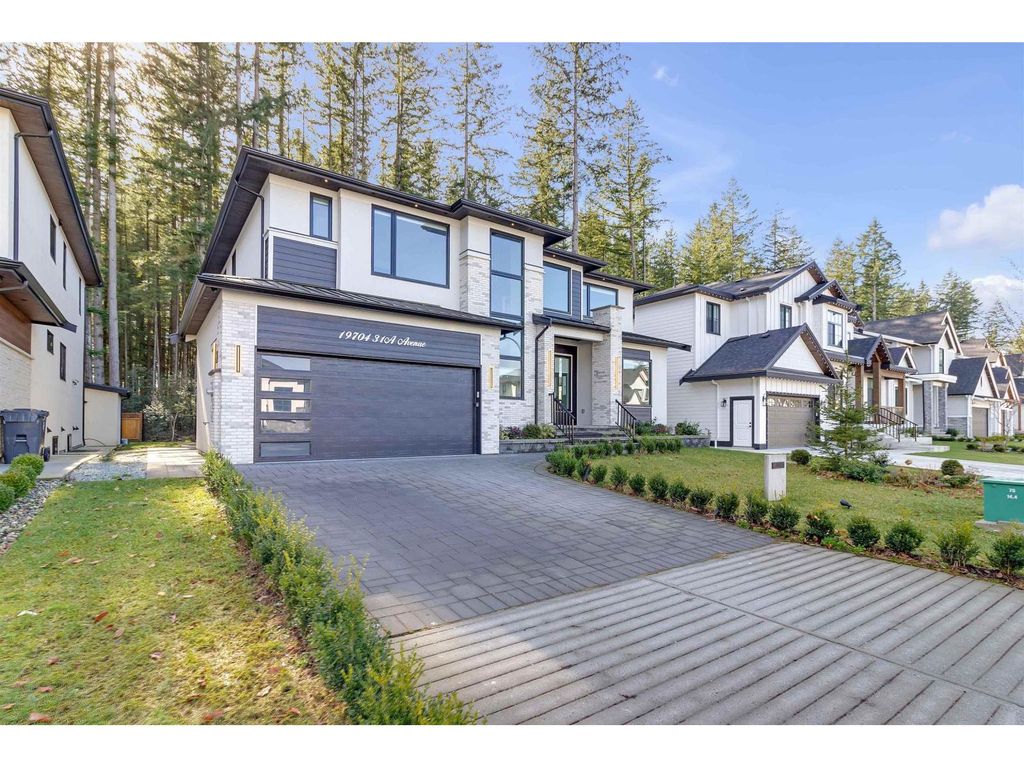 19704 31a Avenue, Langley