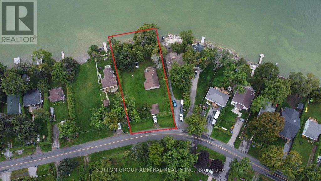 2392 Lakeshore Drive, Ramara