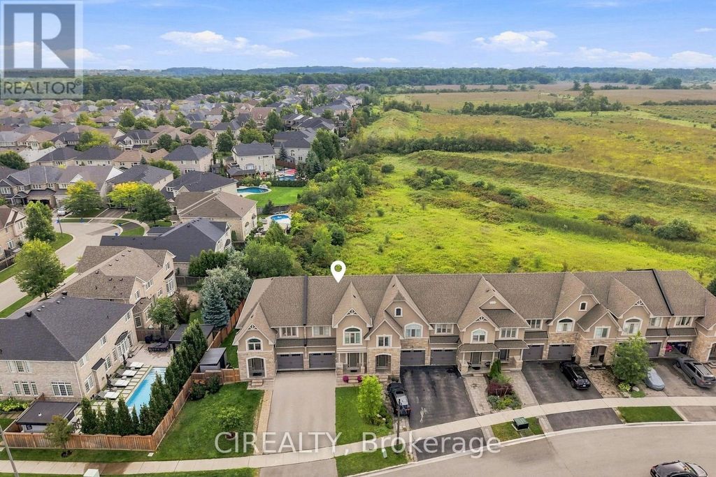 3352 Stalybridge Road, Oakville (bc Bronte Creek)