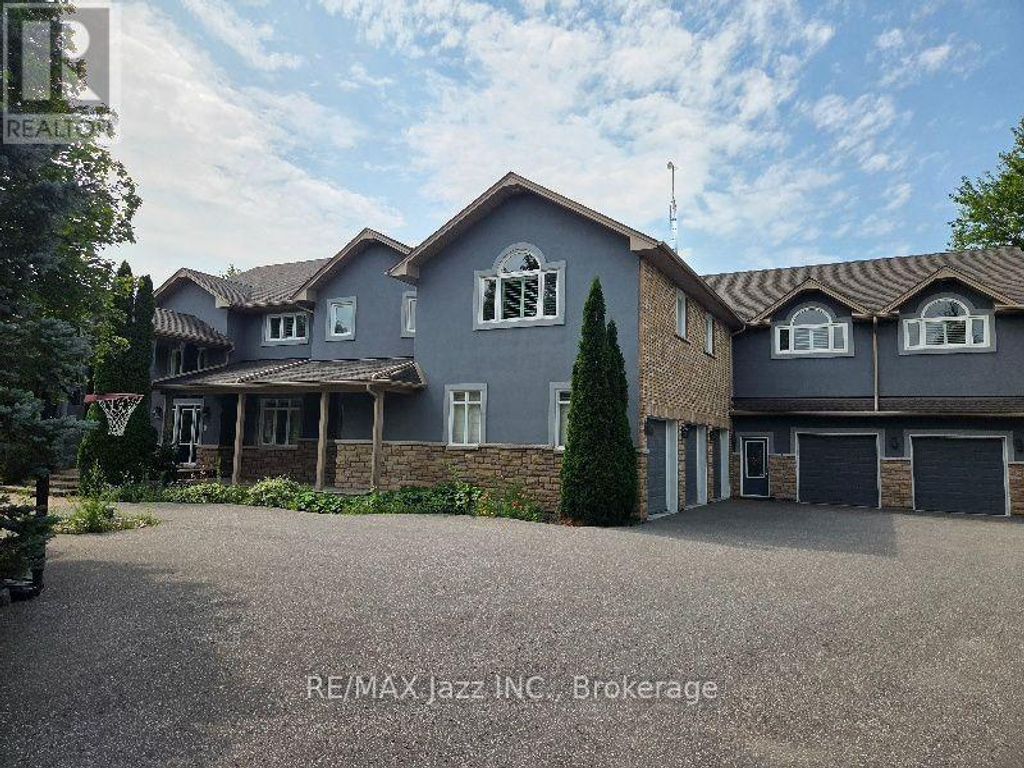 99 Hurd Street, Oshawa (raglan)