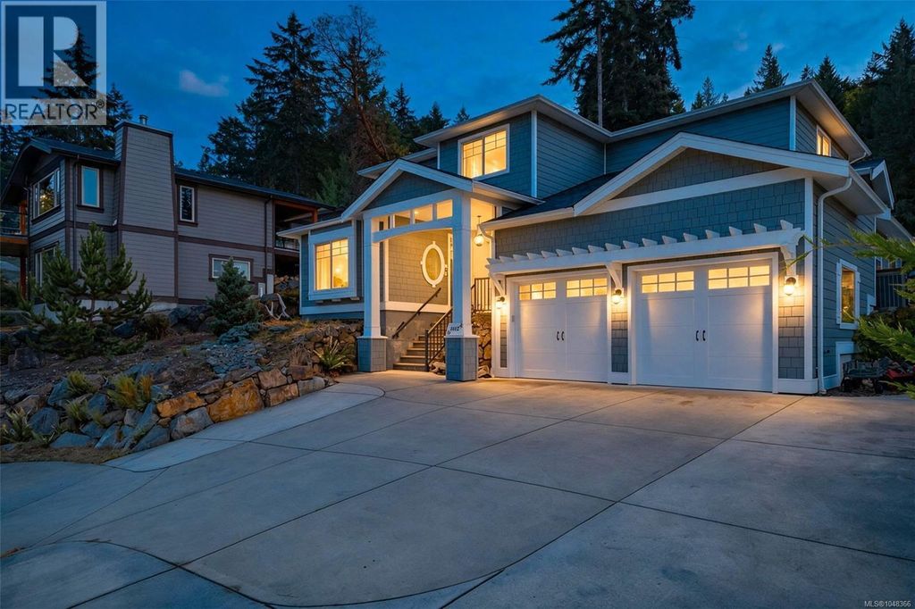 3112 Dolphin Dr, Nanoose Bay