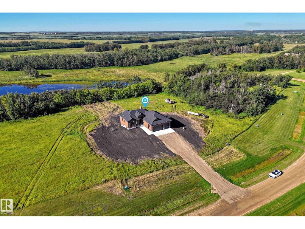 #110 58222 Range Road 221, Rural Thorhild County