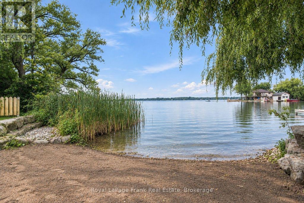 526 View Lake Road, Scugog