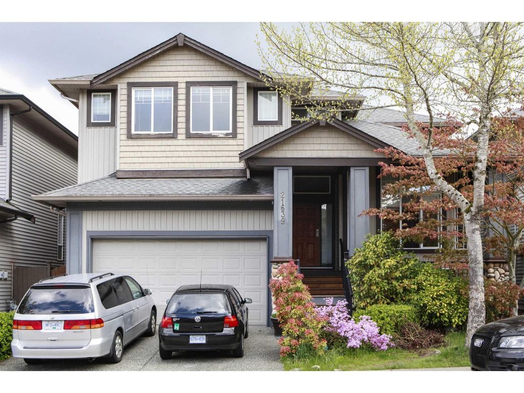 Upper Level 21639 90a Avenue, Langley
