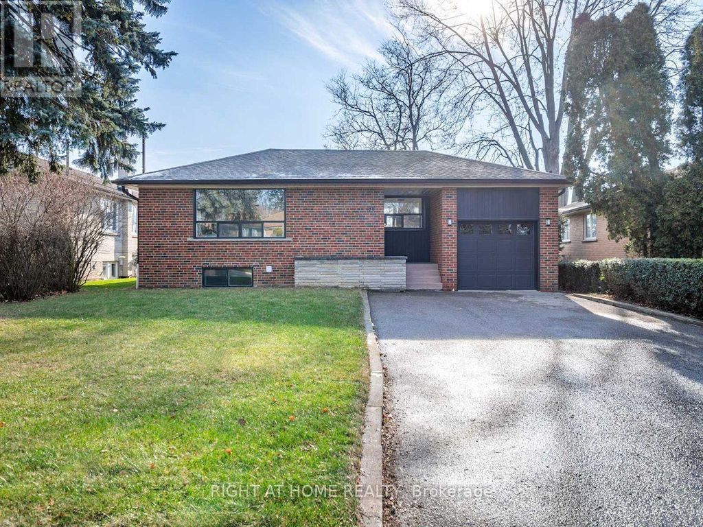 Bsmt - 186 Driscoll Road, Richmond Hill (mill Pond)
