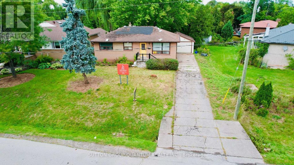 499 Valley Drive N, Oakville (wo West)