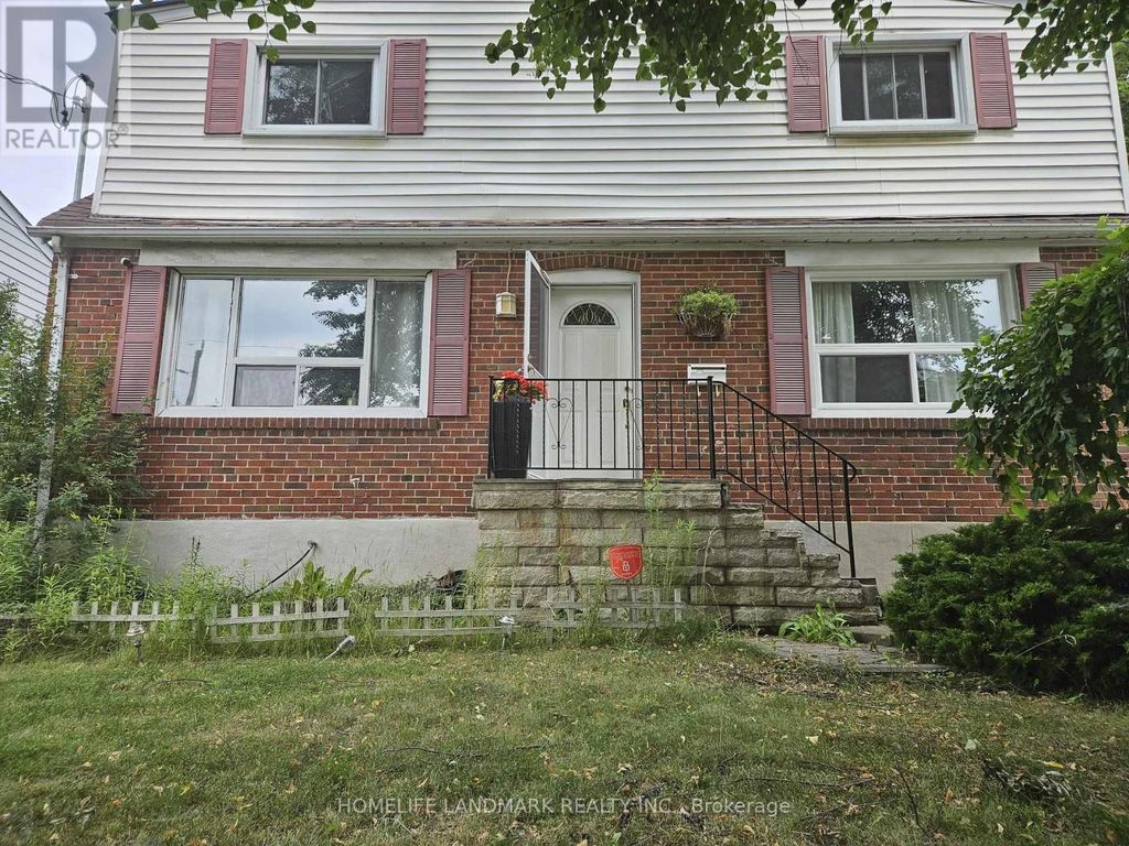 18 Highland Park Boulevard, Markham (grandview)