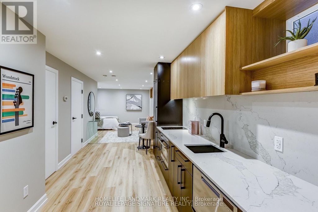 Lower - 28 Garnock Avenue, Toronto (north Riverdale)