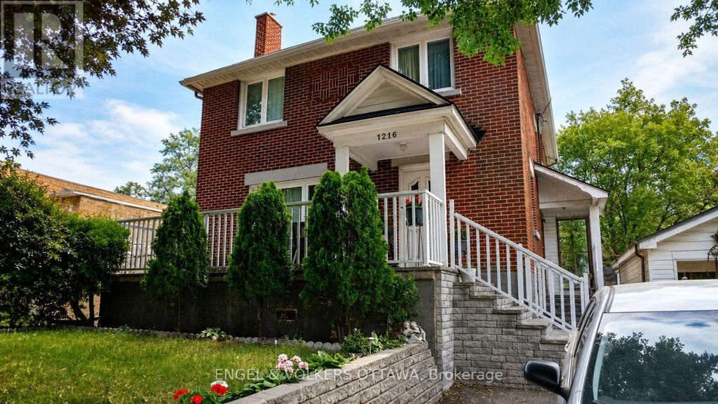 1216 Ridgemont Avenue, Ottawa