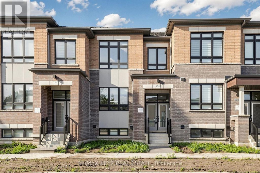 2955 Starlight Drive, Pickering