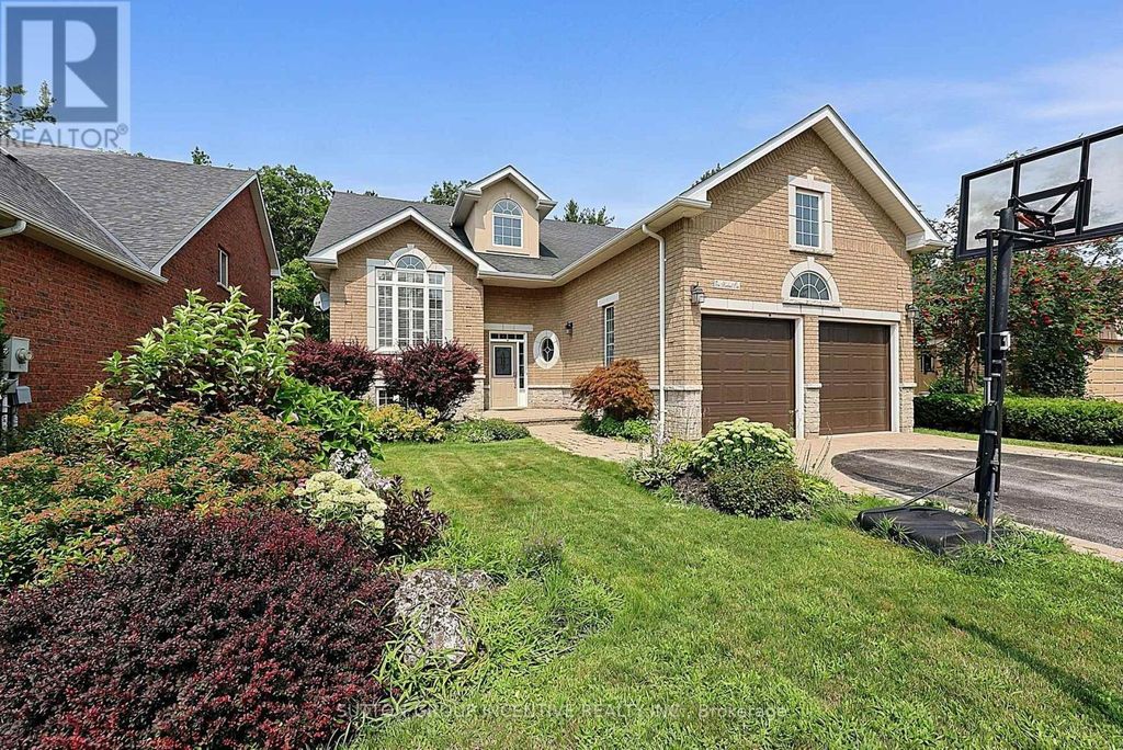 102 Cumming Drive, Barrie (ardagh)