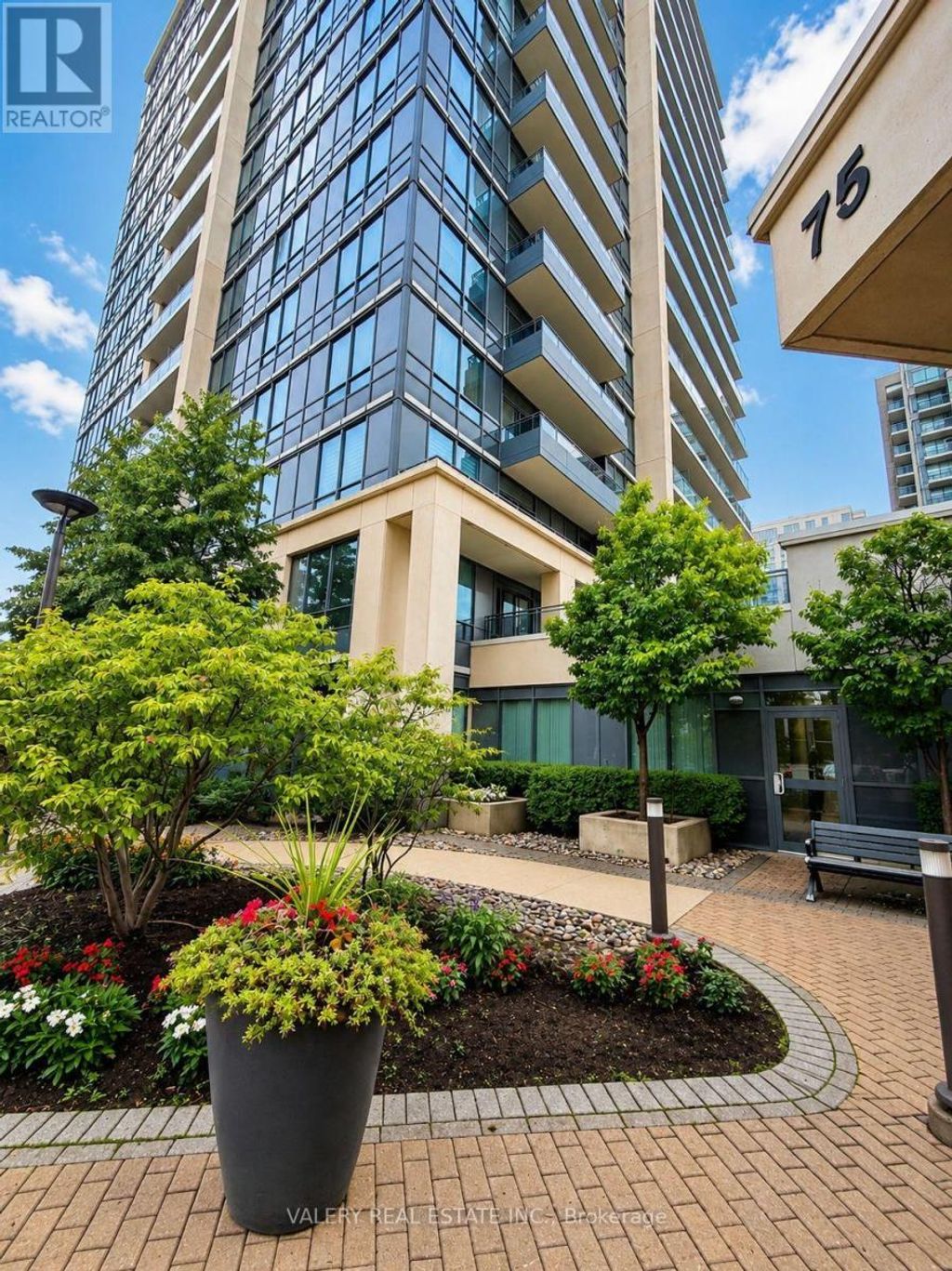 408 - 75 North Park Drive, Vaughan (beverley Glen)