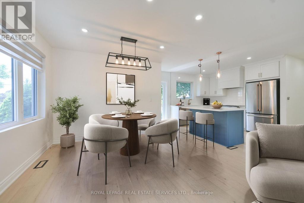18 Celestine Drive, Toronto (willowridge-Martingrove-Richview)