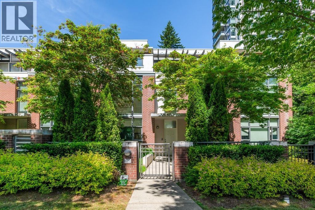 7021 17th Avenue, Burnaby