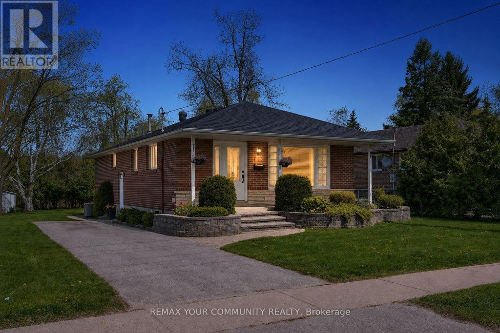 (main Floor) - 212 Grove Street E, Barrie (wellington)