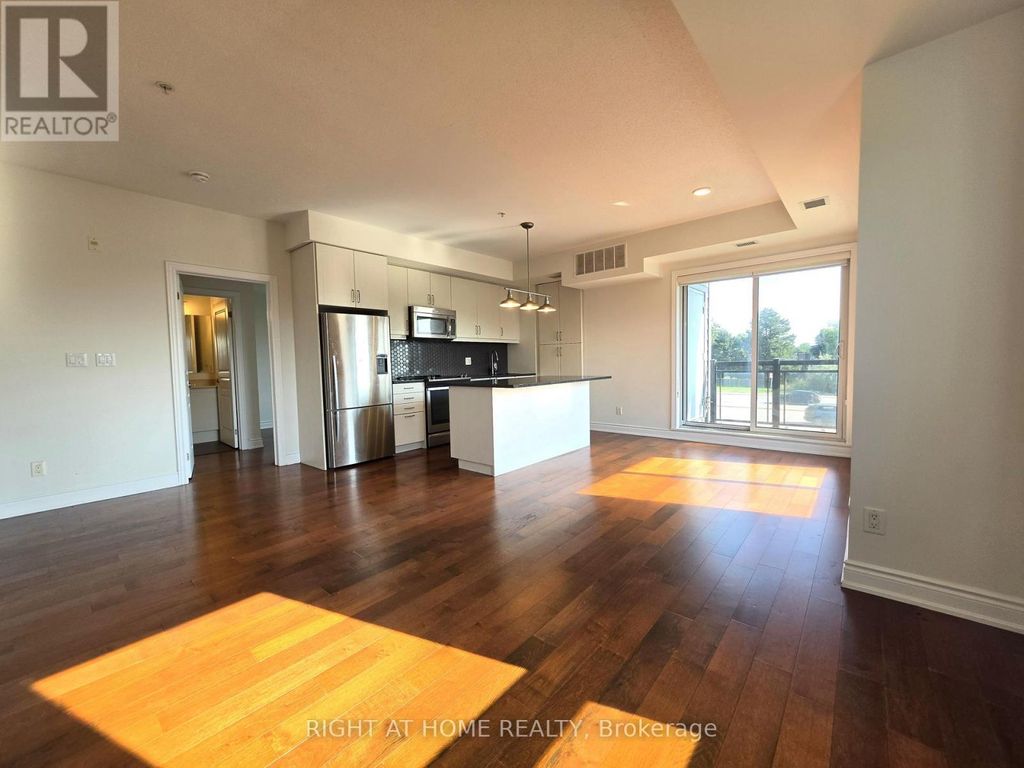 236 - 3170 Erin Mills Parkway, Mississauga (central Erin Mills)