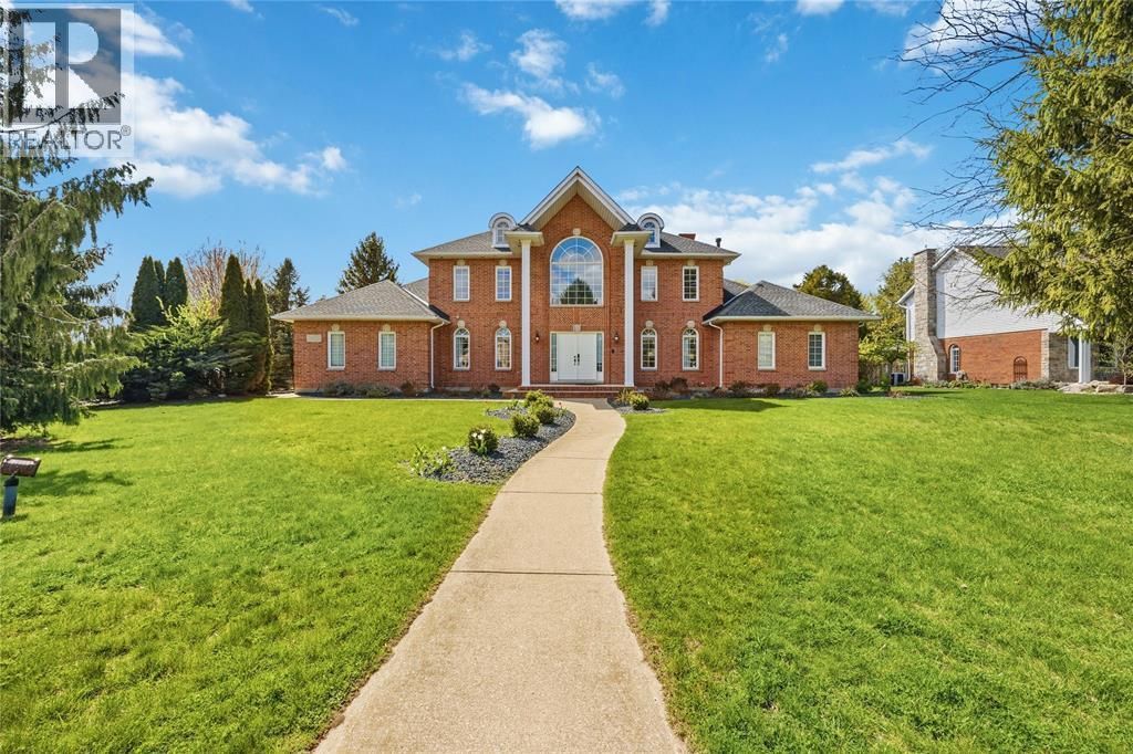 1953 Huron Avenue, Sarnia