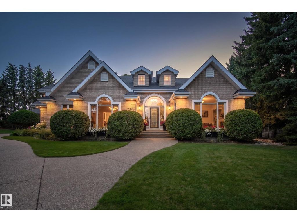 201 Estate Dr, Sherwood Park