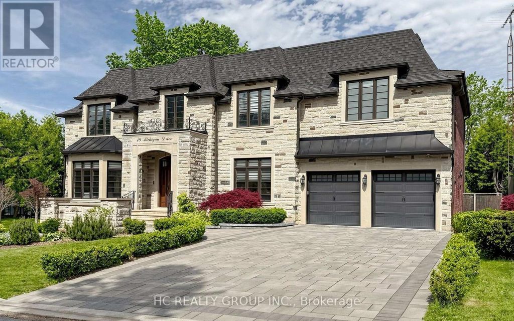 19 Michigan Drive, Toronto (newtonbrook East)