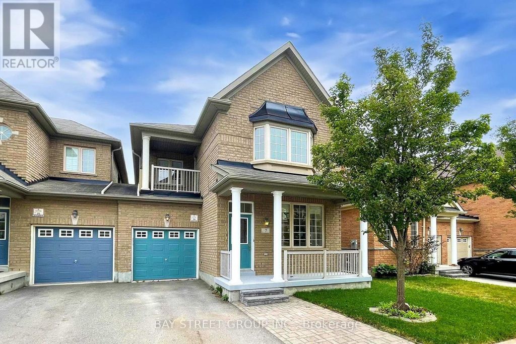 7 Tufo Avenue, Markham (victoria Square)