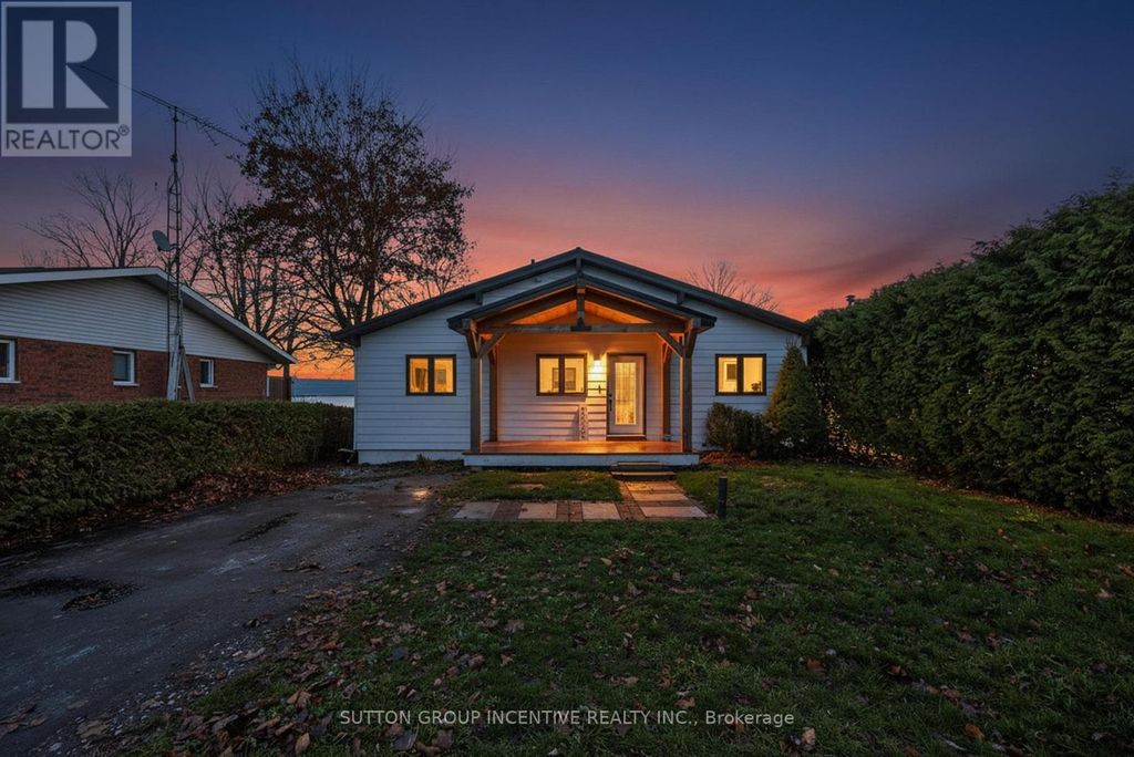 211 Moon Point Drive, Oro-Medonte