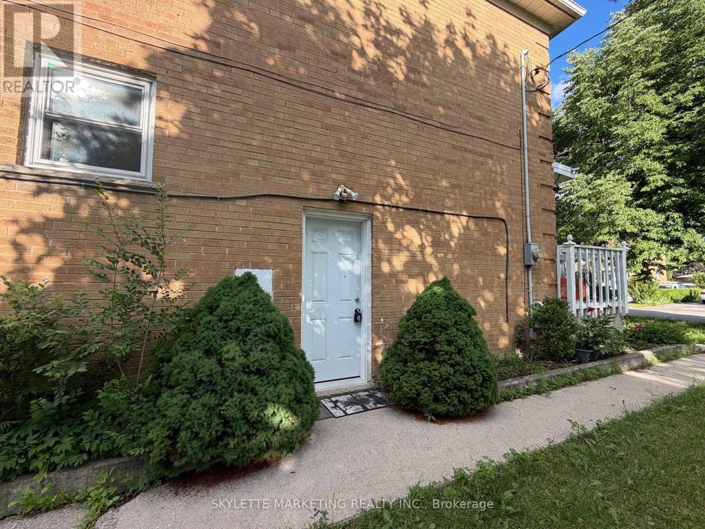 Lower - 229 Zelda Crescent, Richmond Hill (crosby)