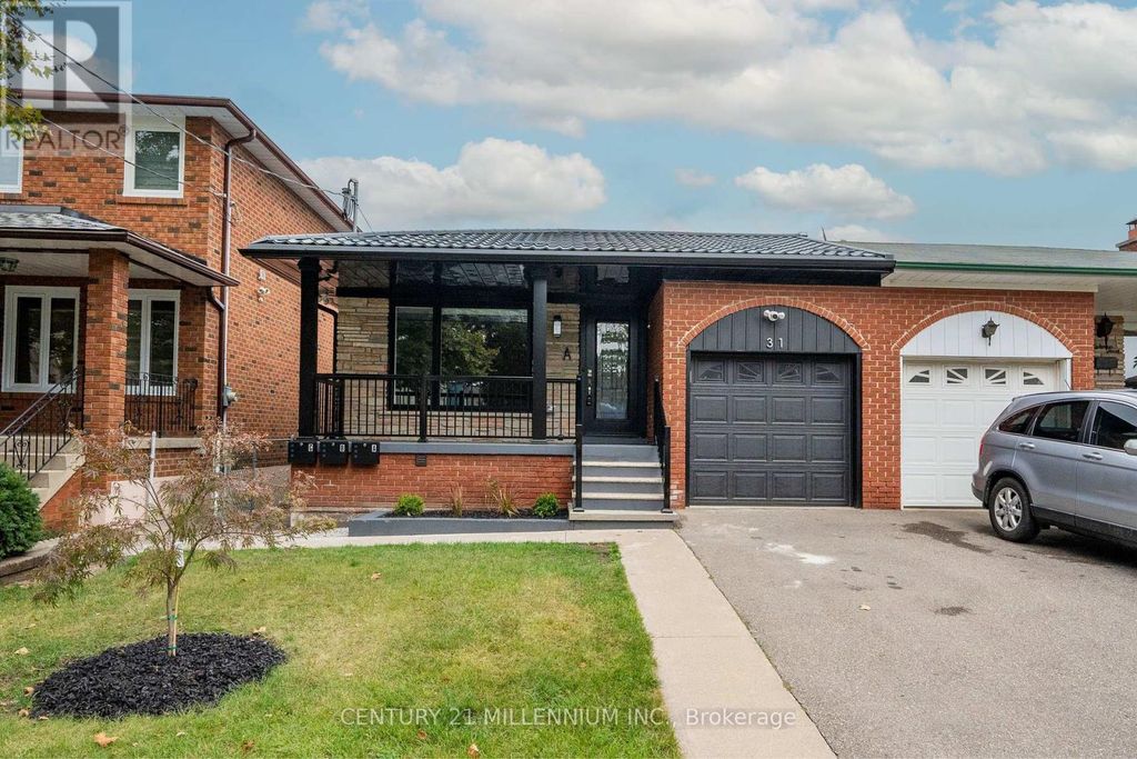B - 31 Mariposa Avenue, Toronto (rockcliffe-Smythe)