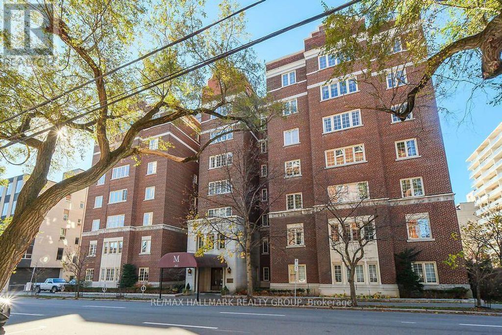 2c - 260 Metcalfe Street, Ottawa