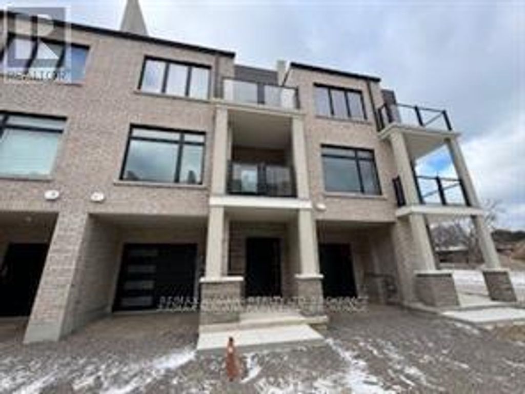 31 - 292 Vine Street, St. Catharines (carlton/bunting)