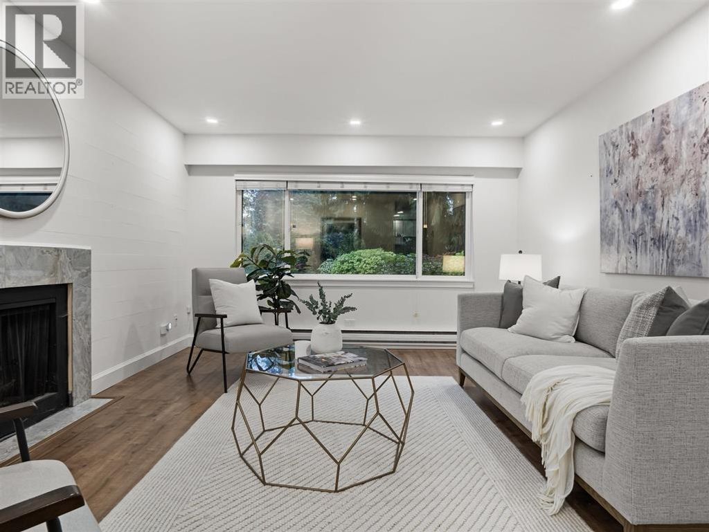1253 Plateau Drive, North Vancouver
