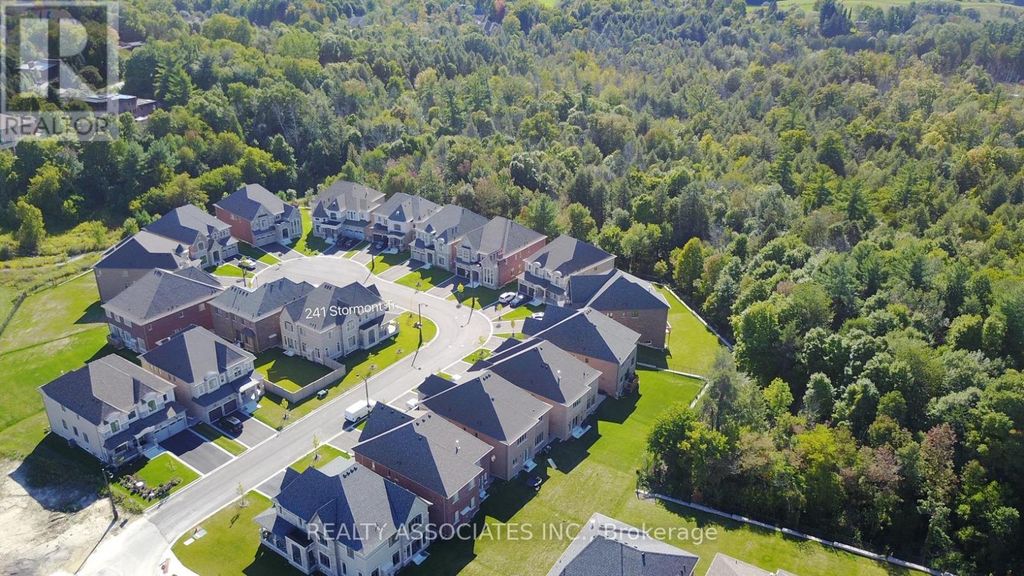 241 Stormont Trail, Vaughan (vellore Village)