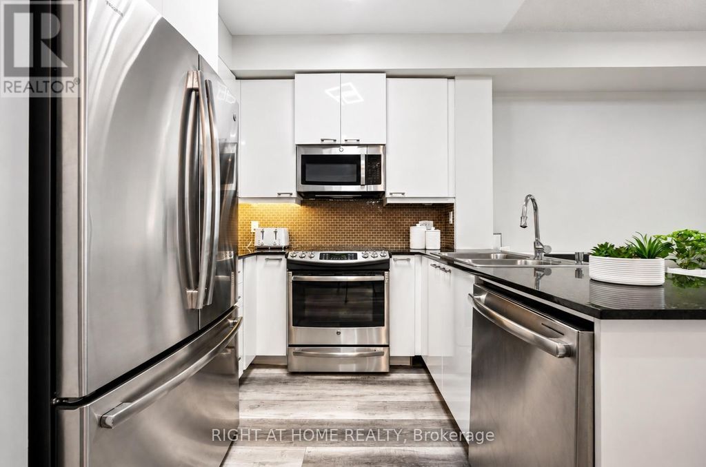 607 - 1328 Birchmount Road, Toronto (wexford-Maryvale)