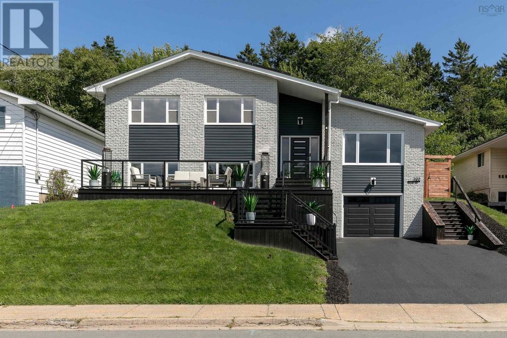 122 Regal Road, Dartmouth